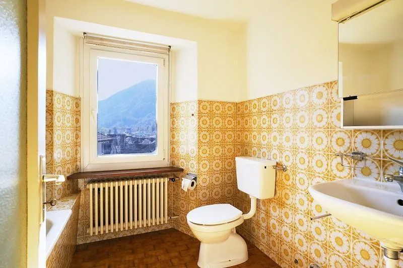 2-Familienhaus mit Rustico im Dorfkern / casa bifamiliare con rusti... – Foto 26 von 30