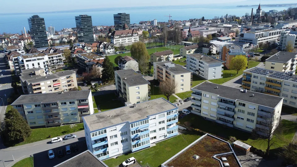 Wohn-Idylle - totalerneuerte Eigentumswohnung in ruhigem Wohnquartier