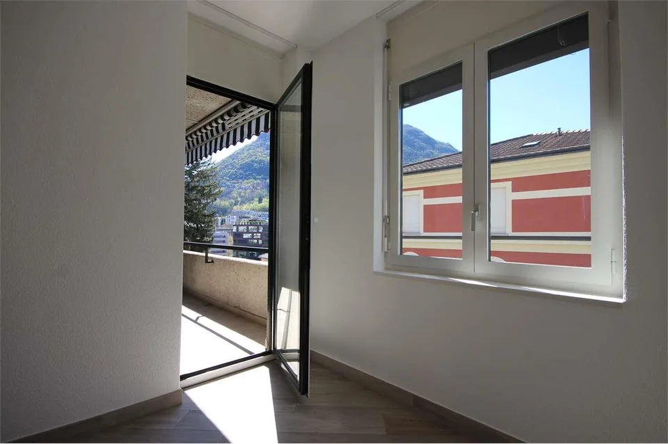 Lugano: ristrutturato appartamento di 3,5 locali con terrazza