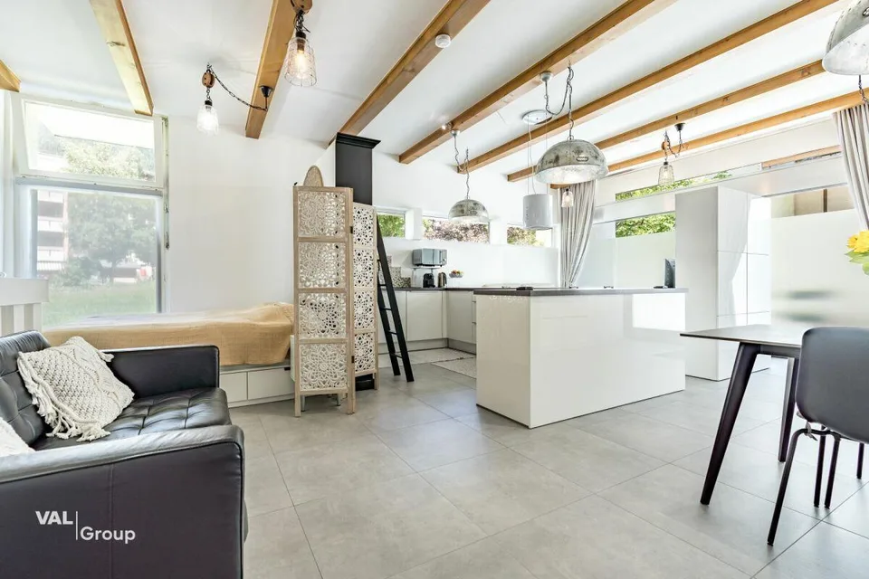 Ein Zuhause, das weit über das Gewöhnliche hinausgeht (Erstwohnsitz)