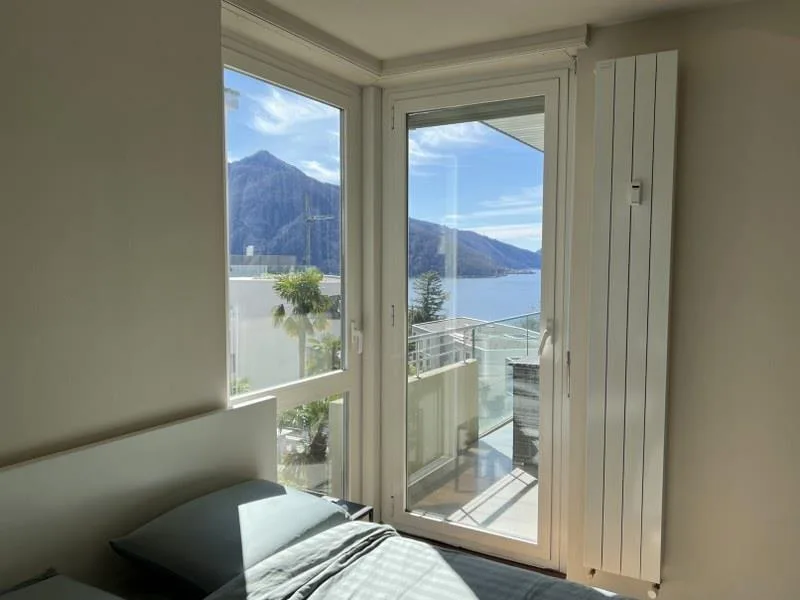 APPARTAMENTO 3.5 LOCALI CON VISTA LAGO MERAVIGLIOSA – foto 9 di 13