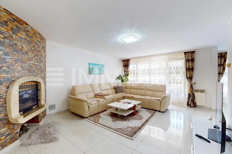 Appartement rénové rare, à l'entrée de Fribourg !