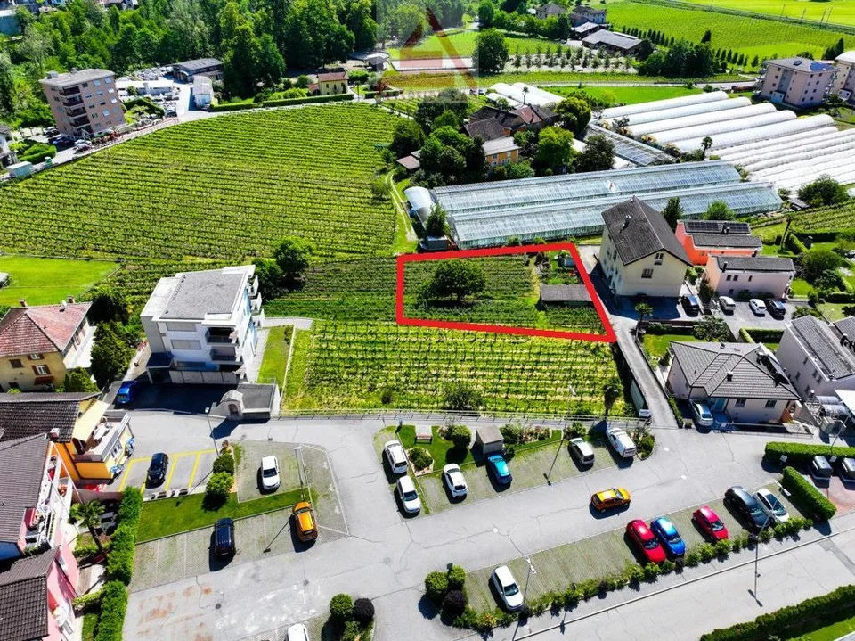 Baugrundstück / Terreno edificabile