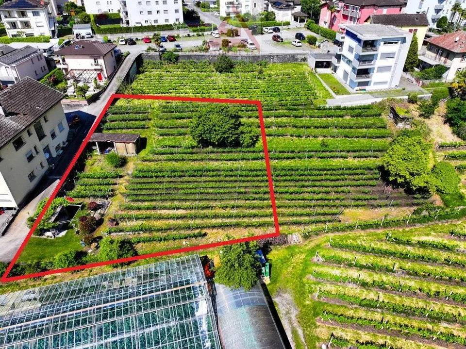 Baugrundstück / Terreno edificabile