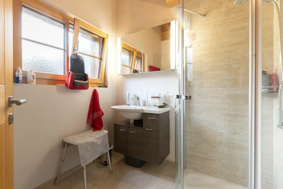 Die exklusive 5.5-Zimmerwohnung mit Galerie, Chalet Silberblume – Foto 20 von 30