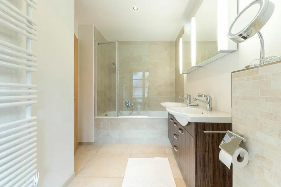 Appartamento soleggiato di 4,5 stanze, Chalet Silberblume – foto 18 di 24