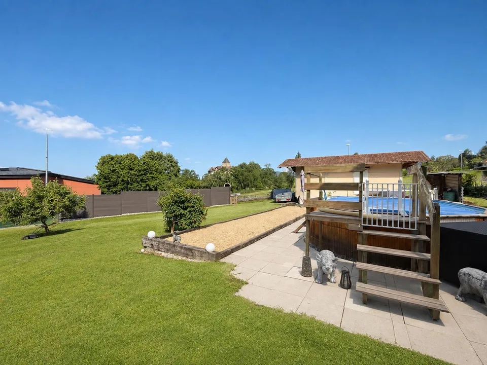 Petit immeuble villageois de 2 logements