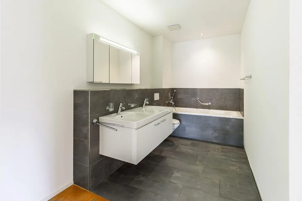 Moderne Attikawohnung an bevorzugter Wohnlage – Foto 9 von 13