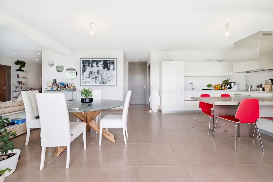 Penthouse with a spacious terrace just a few steps from the center ... – Foto 7 von 13