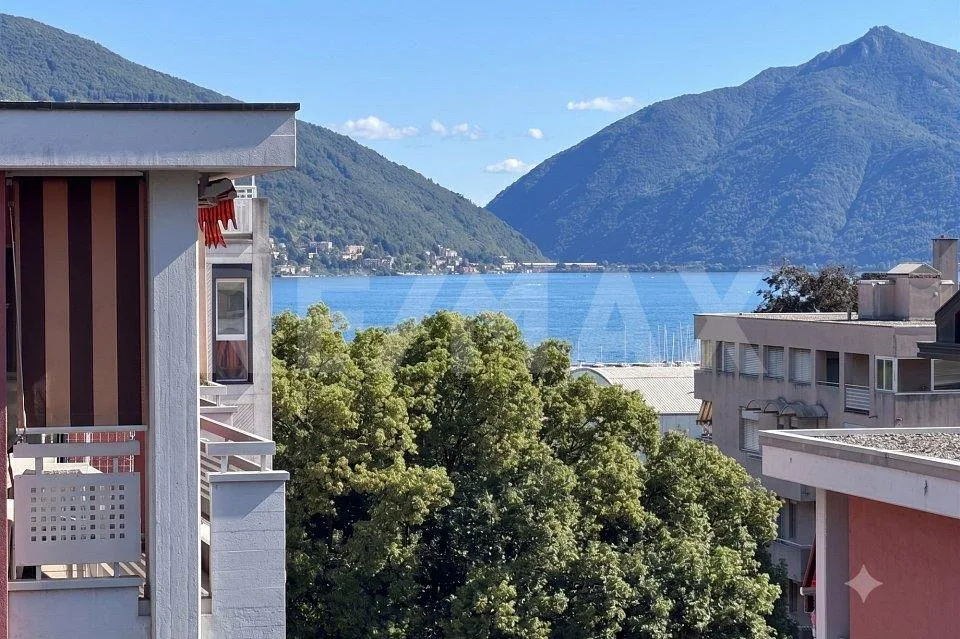 Esclusivo Attico con vista Lago e Monte Brè nel centro di Lugano