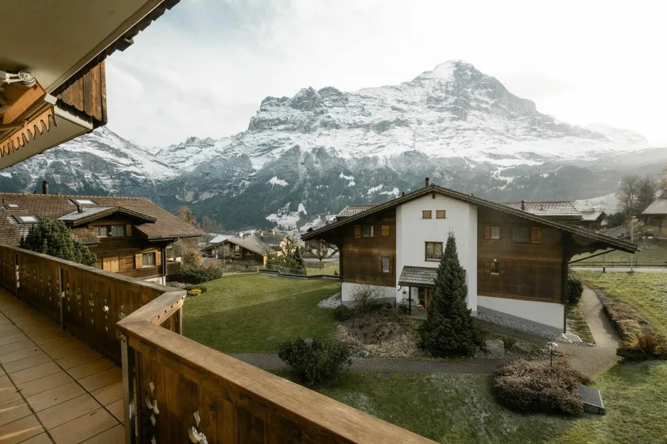 Grosszügige 4.5-Zimmerwohnung im Chalet Gemel mit Bergsicht – Foto 19 von 20