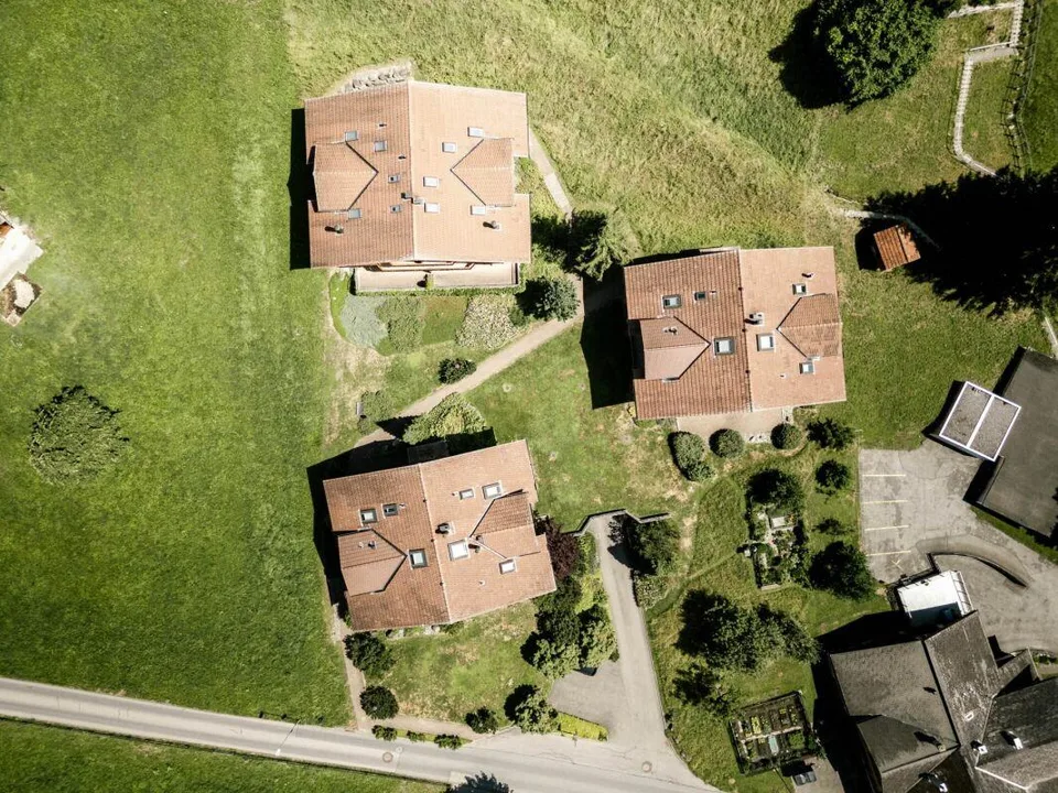 Grosszügige 4.5-Zimmerwohnung im Chalet Gemel mit Bergsicht