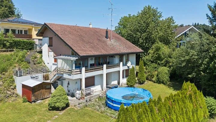 WOHNGLÜCK AUF 226 M² - EINFAMILIENHAUS MIT GROSSEM GARTEN