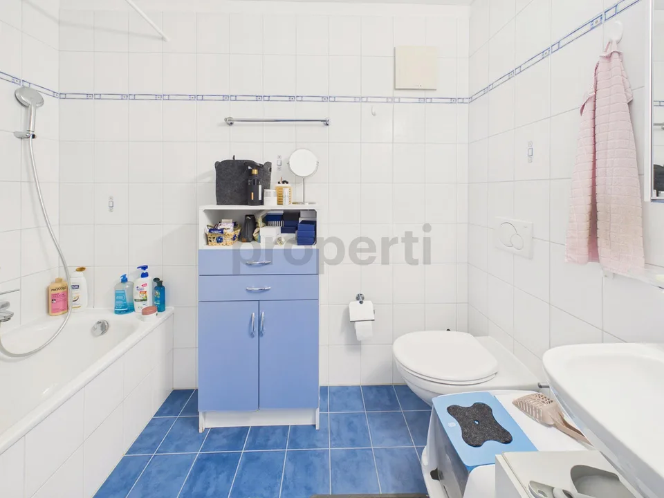 Großzügige 4.5-Zimmer-Wohnung im Herzen von Castione - Strategische Lage und optimale Ausrichtung – Foto 13 von 28