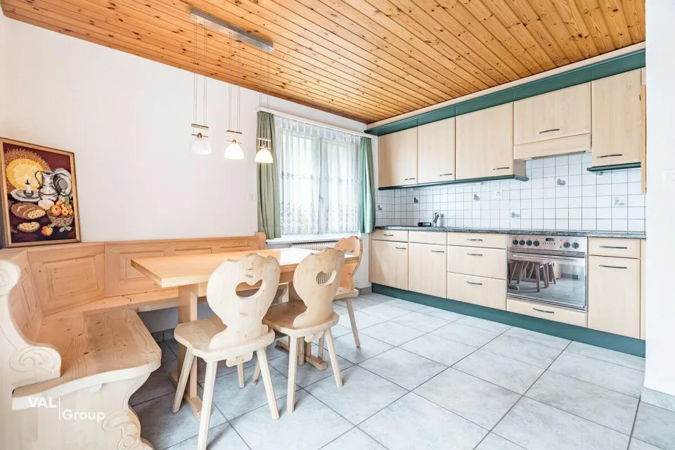 Interessantes Haus mit vielen Zimmern und flexibler Nutzung