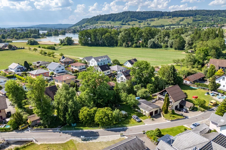 Grosszügiges Grundstück mit Haus und Entwicklungspotenzial