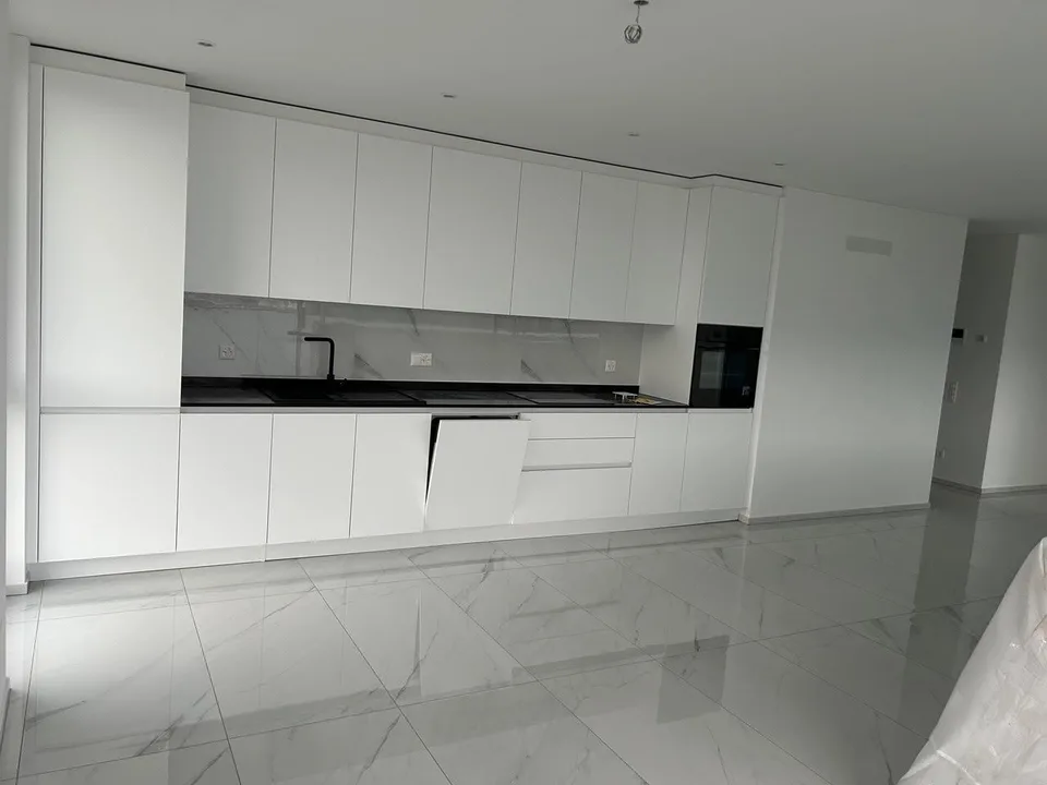 Appartamento 4.5 Locali Moderno e Confortevole a Vacallo: Spazio, L...