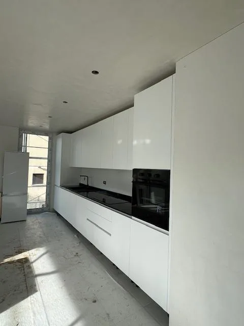 Appartamento 4.5 Locali Moderno e Confortevole a Vacallo: Spazio, L...