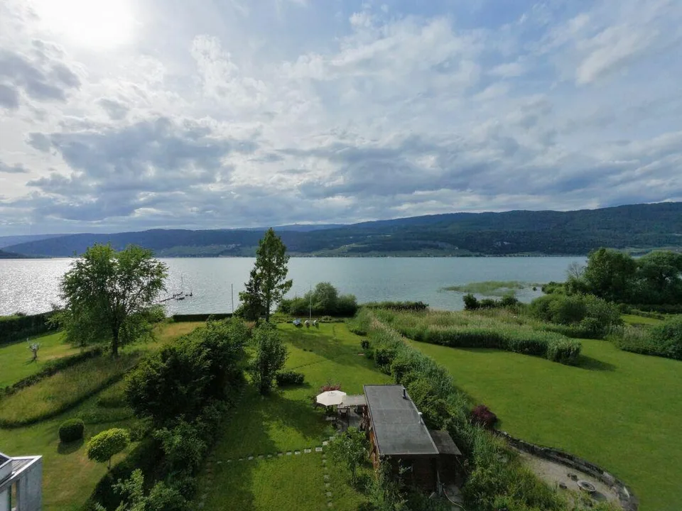 Grosse Baulandparzelle am Bielersee mit Potenzial. Erst- und Zweitw... – photo 12 sur 22