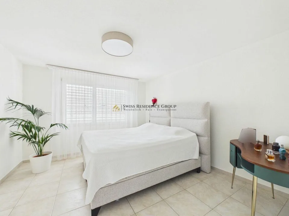 RESERVIERT! Modernes 6.5-Zimmer-Eckhaus mit sonnigem Garten in bege... – photo 18 sur 20