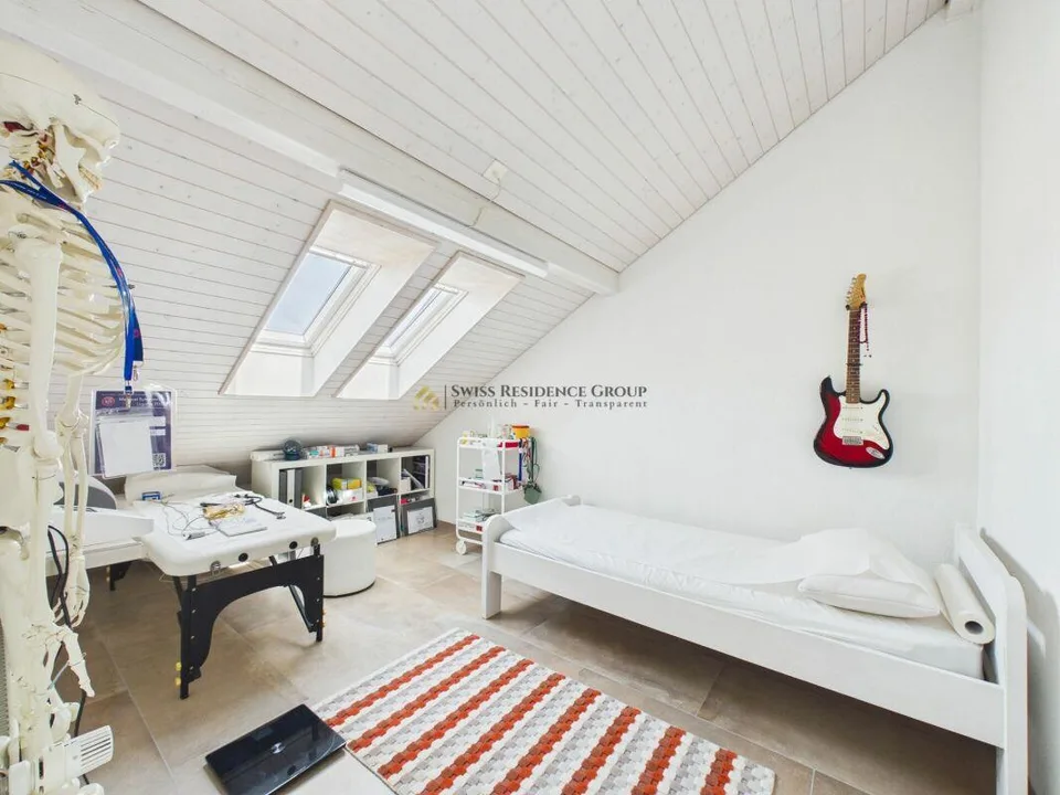 RESERVIERT! Modernes 6.5-Zimmer-Eckhaus mit sonnigem Garten in bege... – photo 17 sur 20