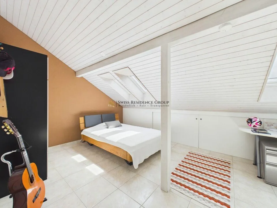 RESERVIERT! Modernes 6.5-Zimmer-Eckhaus mit sonnigem Garten in bege... – photo 14 sur 20