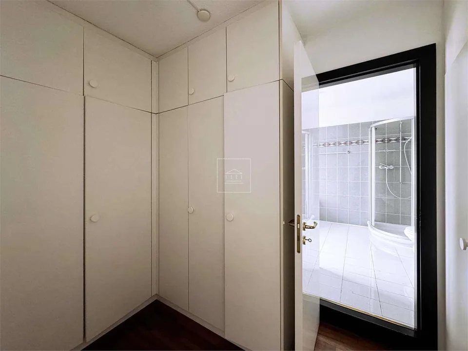 Grand appartement avec terrasse – photo 12 sur 18
