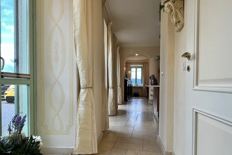 ITALIEN / Lago di Lugano - Exklusive Duplex-Wohnung in herrlichster... – photo 21 sur 30