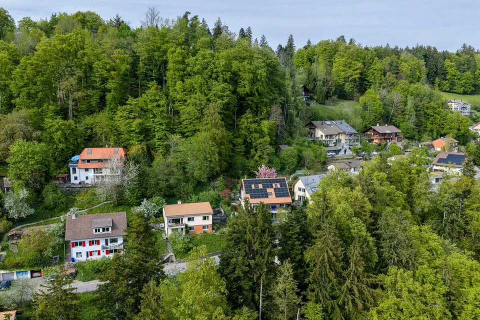 Einfamilienhaus mit Einliegerwohnung und Weitsicht