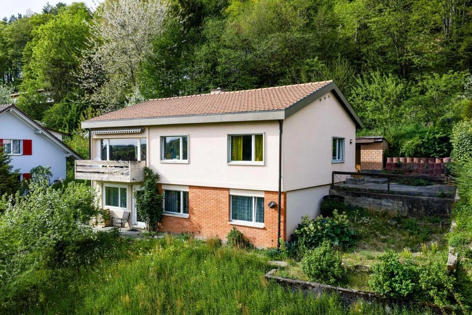 Einfamilienhaus mit Einliegerwohnung und Weitsicht
