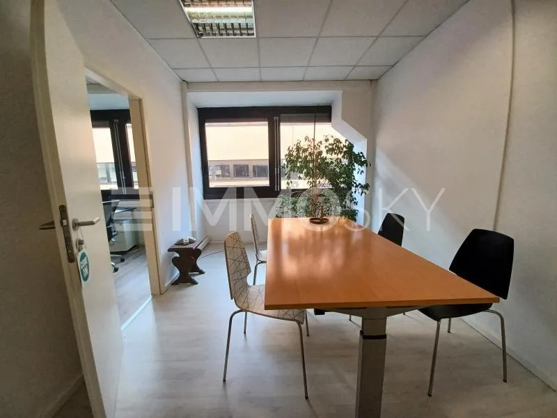 I tuoi uffici per un reddito garantito
