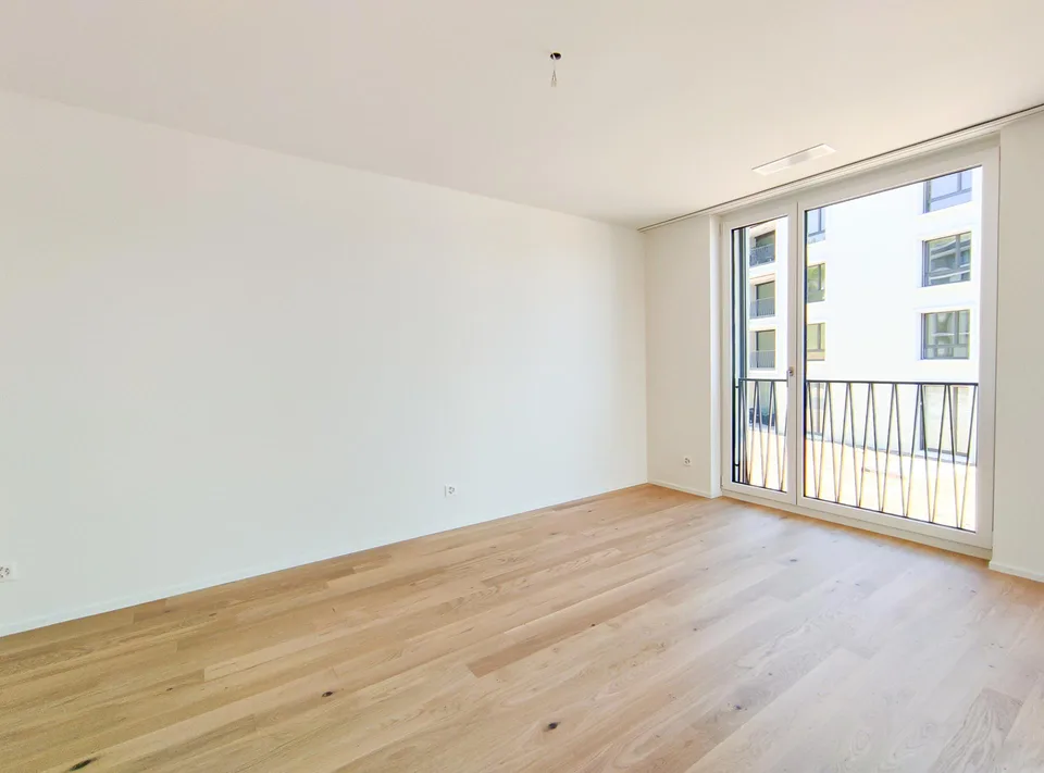 Neuwertige 4.5-Zimmer-Wohnung | Modern, hell und an begehrter Wohnlage – Foto 6 von 13