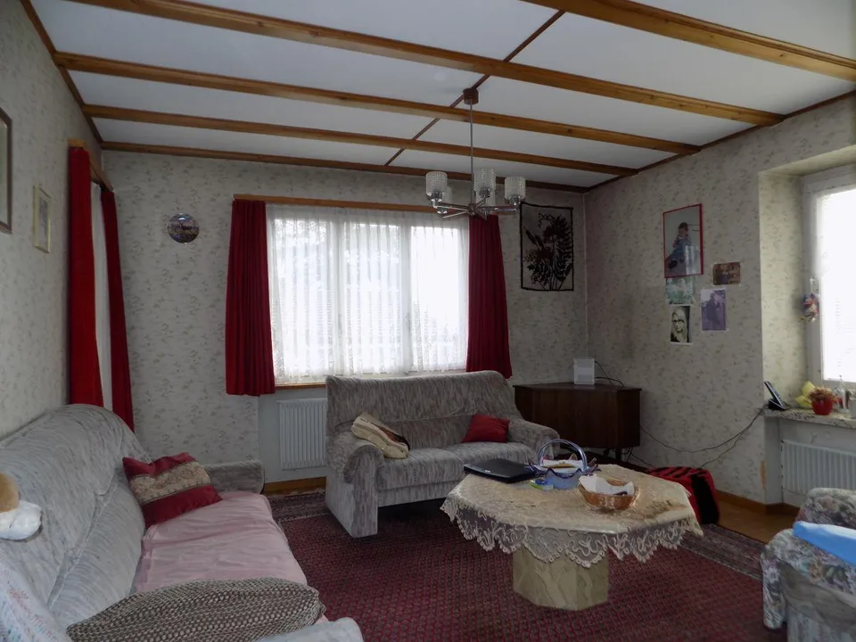 Charmantes, renovationsbedürftiges EFH mit Einliegerwohnung, grosse...