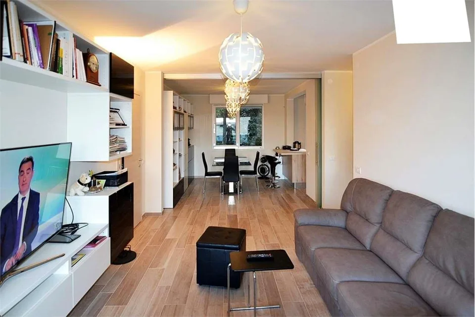 Grazioso 3,5 locali con vista lago