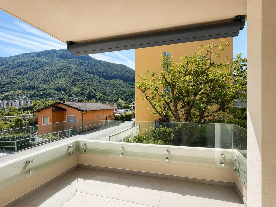Quadrilocale con giardino privato – Foto 8 von 13