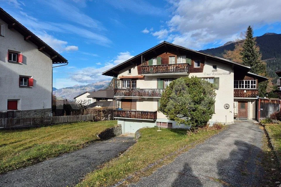 Mehrfamilienhaus mit Umschwung
