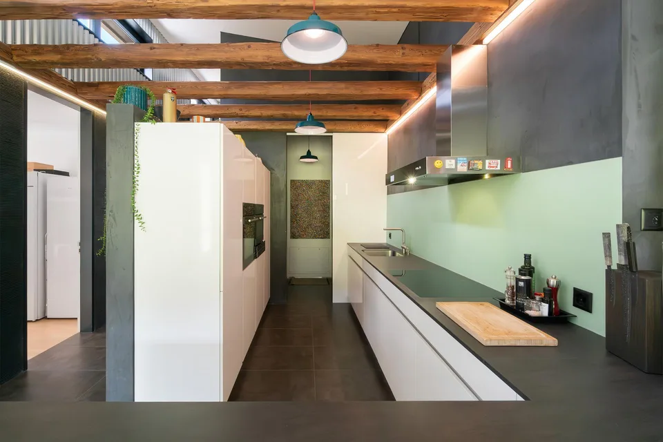 Exklusives Doppeleinfamilienhaus mit aussergewöhnlichem Raumgefühl – Foto 7 von 20