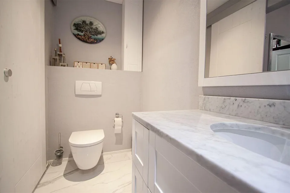 Ein echtes Juwel mit unverbaubarem Seeblick | An authentic gem wit... – Foto 12 von 13
