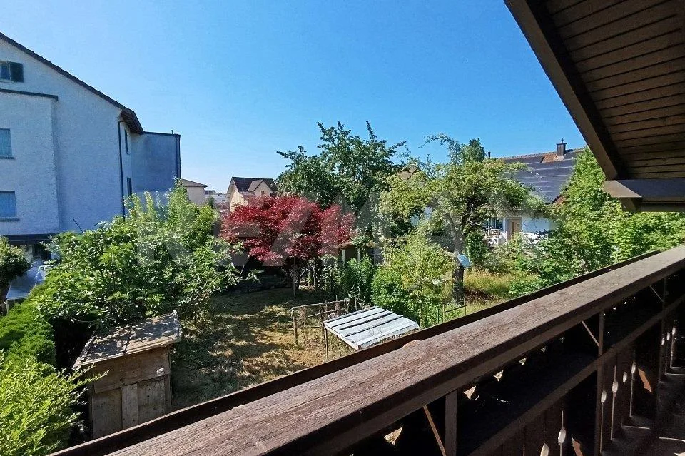 Maison individuelle avec un grand potentiel dans un emplacement bien développé – photo 10 sur 13