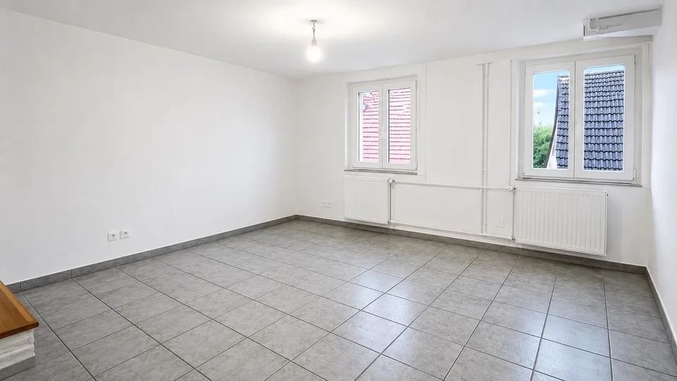 Grosszügiges Mehrgenerationenhaus mit drei Wohneinheiten