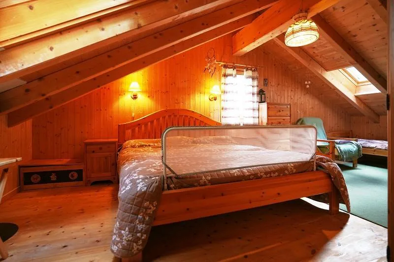 4-Zimmer-Rustico an Alleinlage mit Panorama-Aussicht und Umschwung ... – Foto 7 von 12