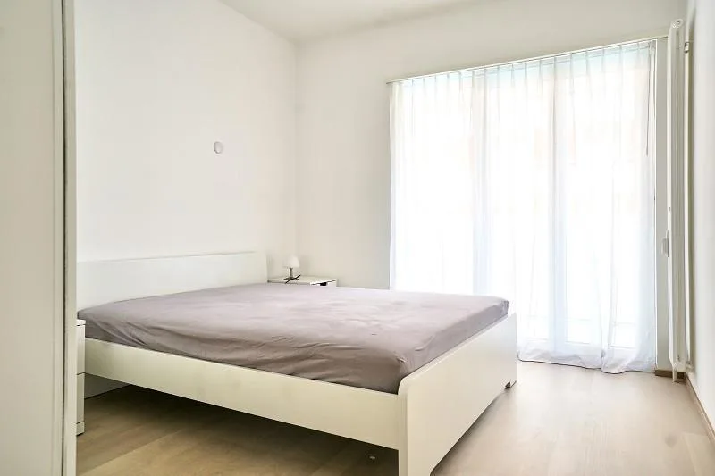3 1/2-Zimmer-Wohnung mit grosser Terrasse und Schwimmbad / appartam... – Foto 6 von 11