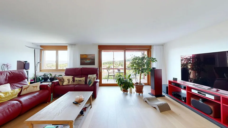 5-Zimmer-Reihenmittelhaus mit Garage und zwei Aussenparkplätzen