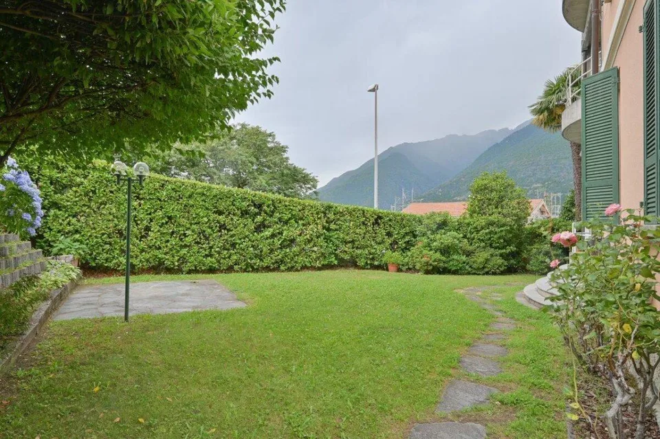 Wohnung mit grossem Garten in Zweifamilienhaus an gesuchter Lage