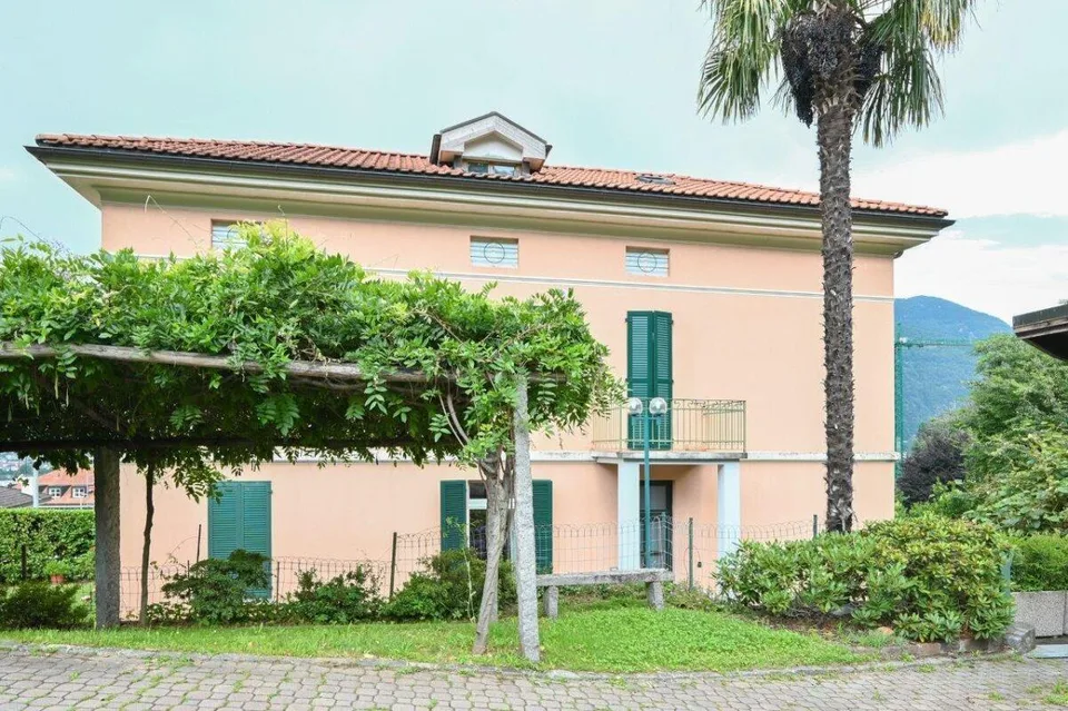 Wohnung mit grossem Garten in Zweifamilienhaus an gesuchter Lage
