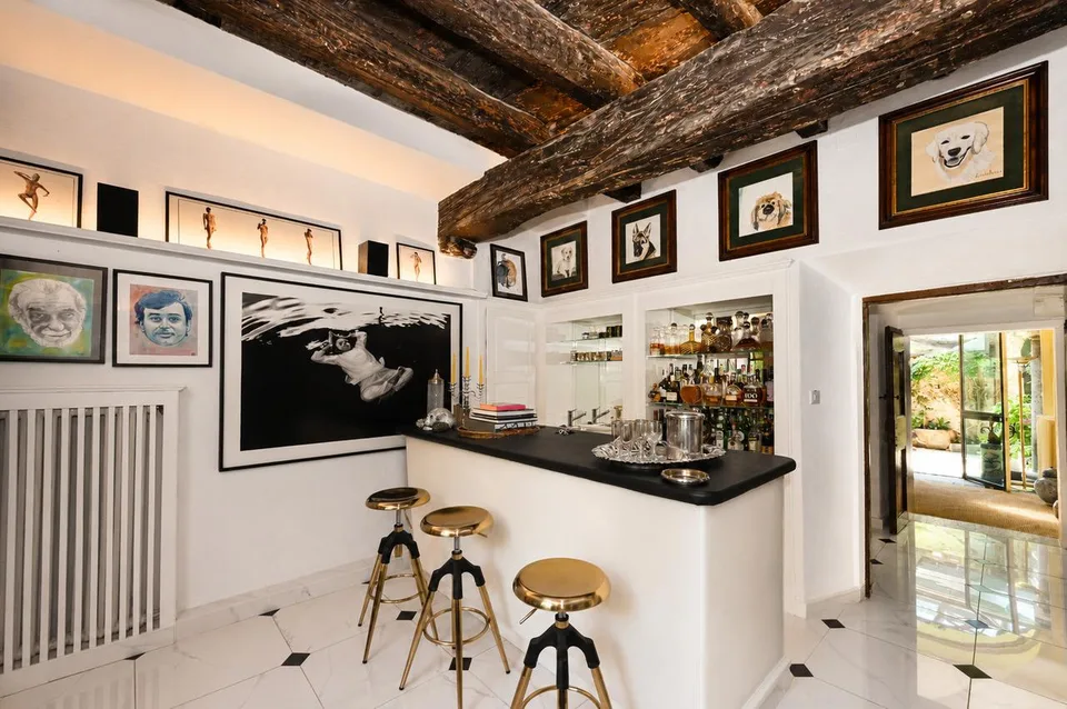 Eleganza Senza Tempo: Tenuta Storica Sospesa tra Lago, Vigneti e Cielo – photo 15 sur 26