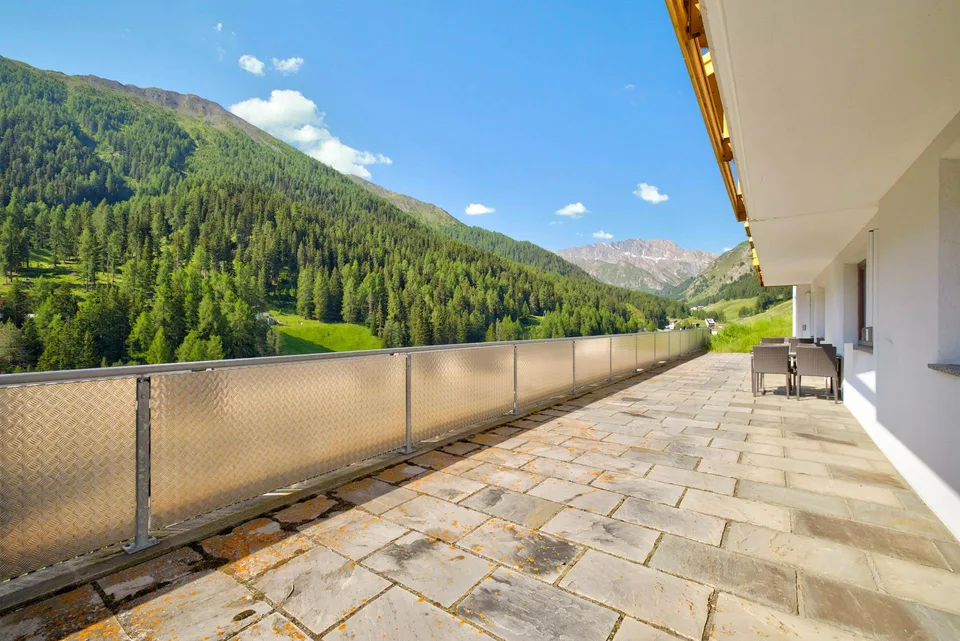 3.5-Zimmerwohnung Nr. W01 mit eigener Terrasse
