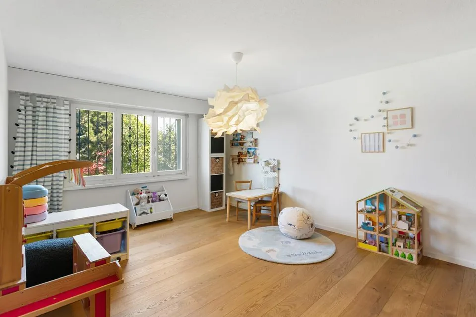 Stadtnahes Familienhaus mit grossem Garten