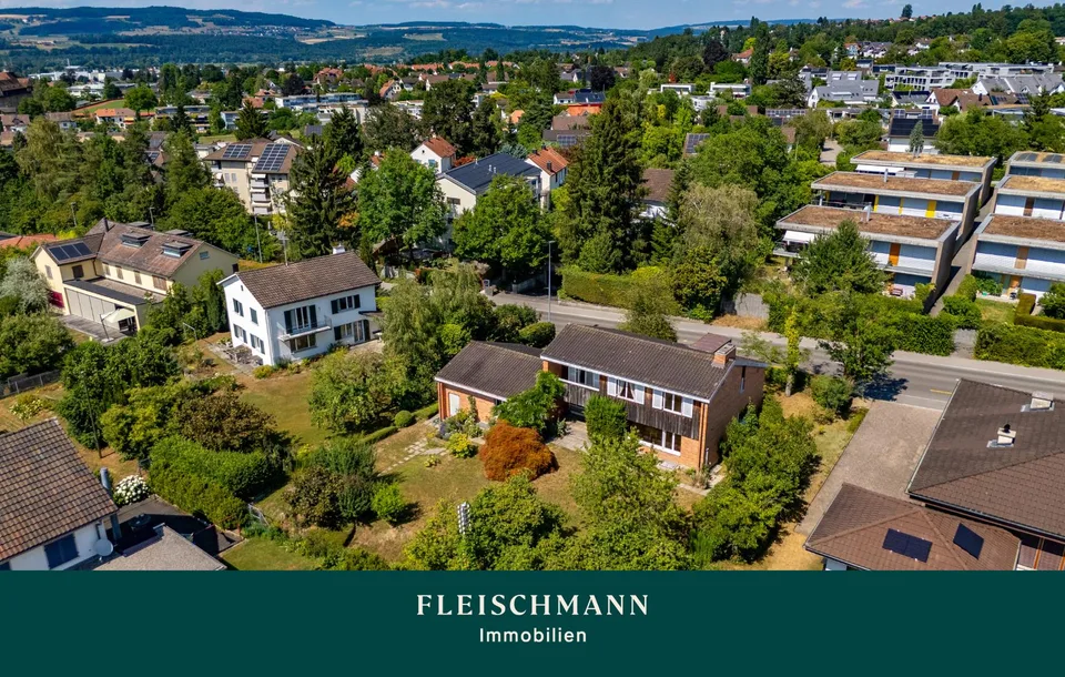 Charaktervolles Einfamilienhaus mit grosszügigem Umschwung