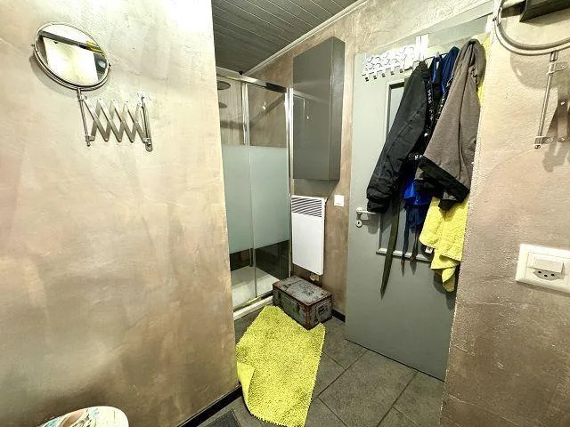 4 1/2-Zimmer-Eckhaus mit gutem Ausbau | casa ad angelo di 4 1/2 loc... – foto 12 di 23